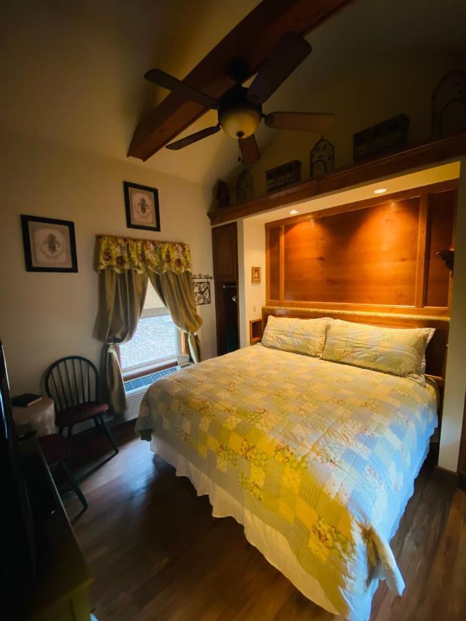 All Seasons Treehouse Village Eureka Springs Bagian luar foto