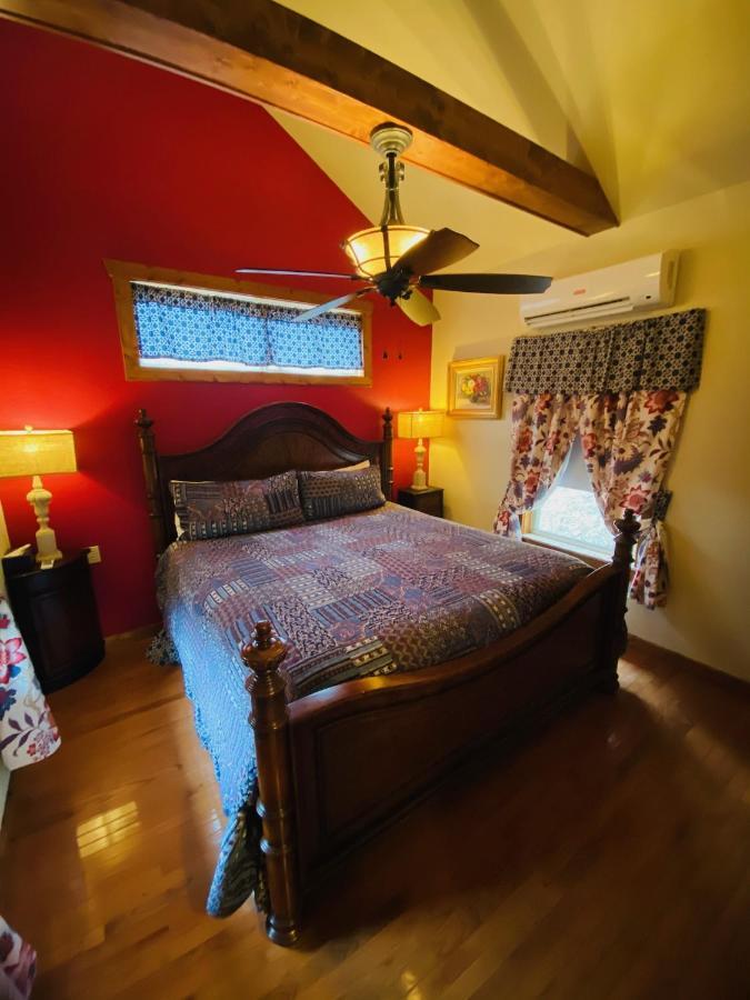 All Seasons Treehouse Village Eureka Springs Bagian luar foto